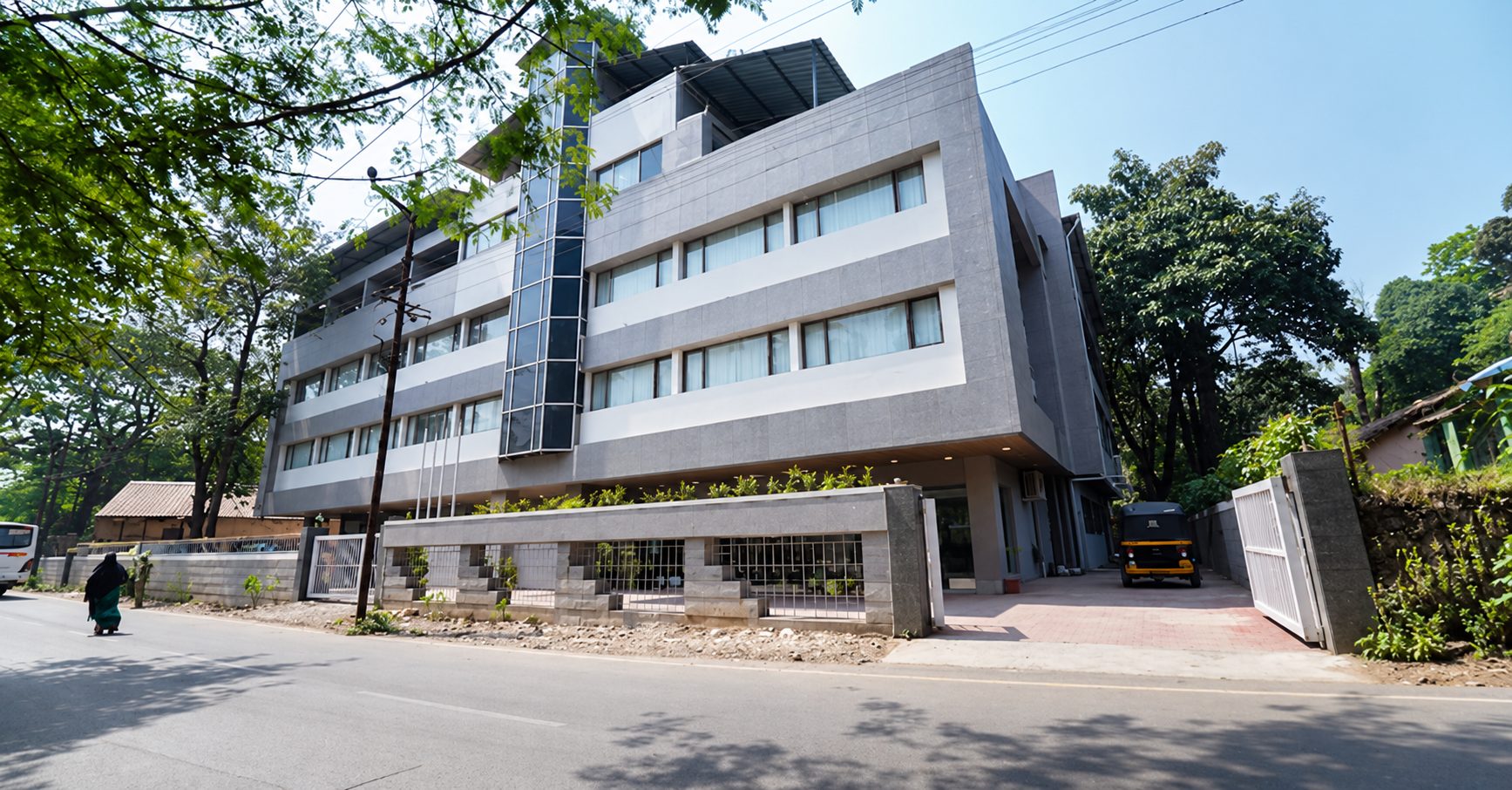 101 Signature resort, Lonavala — image 1 of 5