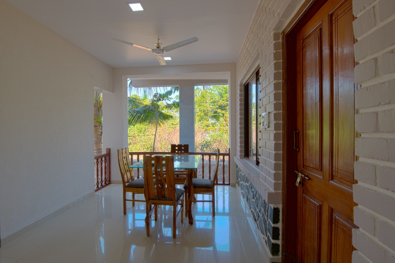 Beach house 8bhk Villa, Kashid — image 2 of 5