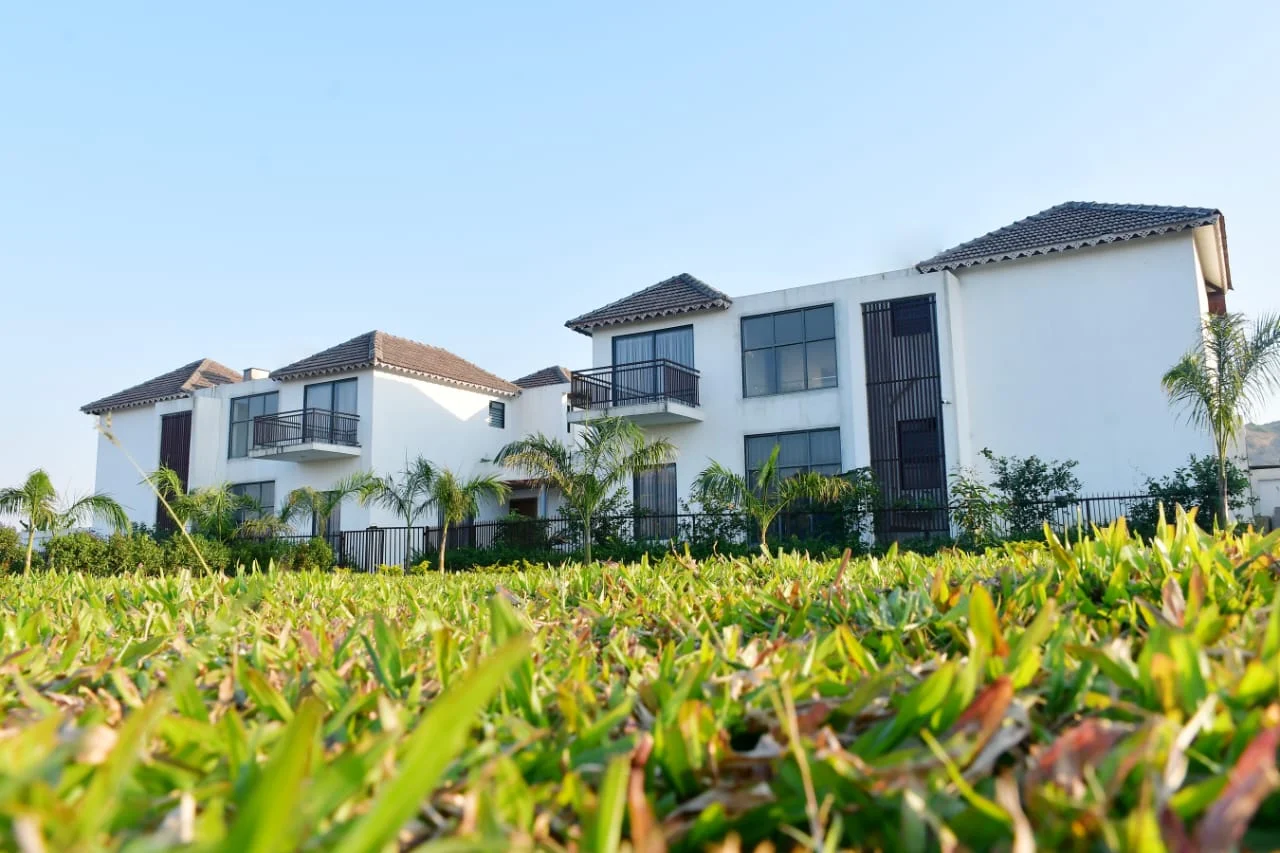 Lakemont Villa 8BHK, Igatpuri — view 1